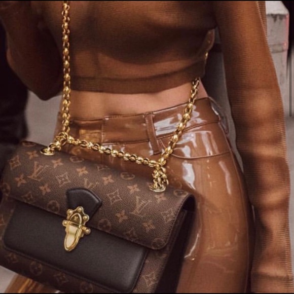 House of CB Haridan Patent Stretch Vinyl - Picture 2 of 6